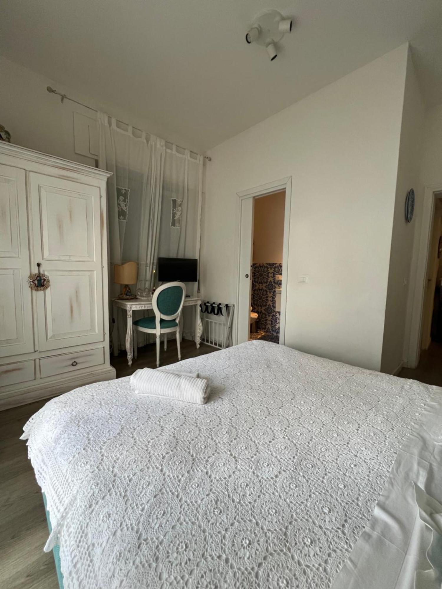 Bed and Breakfast La Guardiola Di Angela E Nino Таормина Экстерьер фото
